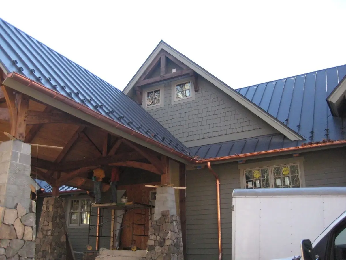 Craftsman Roofing team delivering quality roofing work in Lake Como